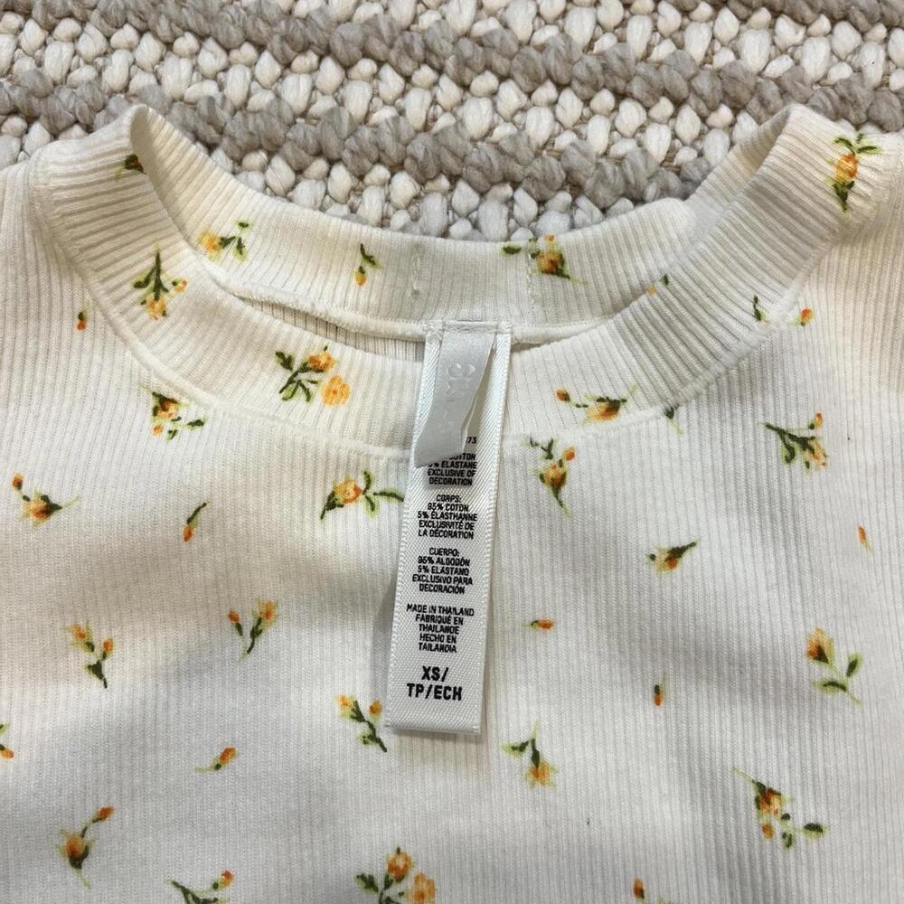 Skims Cotton Rib T-Shirt in the Marigold Rose Print - Picture 6 of 6